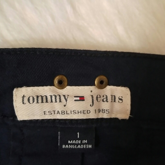 Tommy Jeans navy pleated mini skirt size 1 - Picture 4 of 4